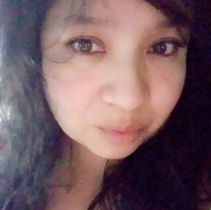 Meet your Posher, Yoanna